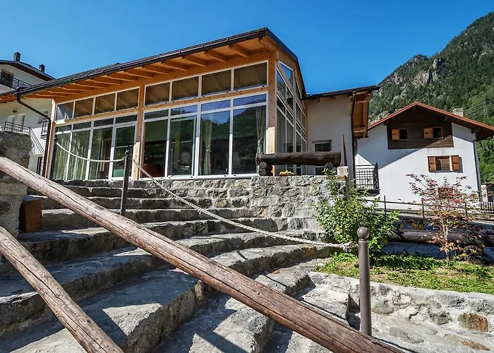 Hostel - Bormio - Livigno - Santa Caterina - Stelvio