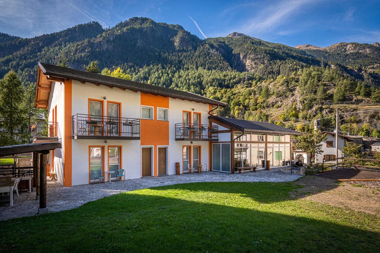 - Bormio - Livigno - Santa Caterina - Stelvio * Sondalo
